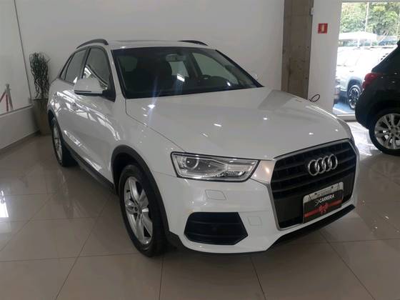 AUDI Q3 1.4 TFSI AMBIENTE GASOLINA 4P S TRONIC
